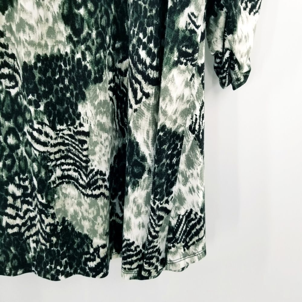 New Directions Snake Pattern Button Up Tunic Mult… - image 7